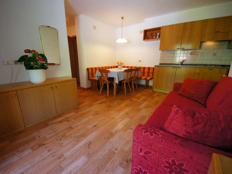 Ciasa De Munt Apartment Ла Виля Екстериор снимка